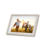 Smarter Bilderrahmen | 10,1" Diagonale | WiFi | Frameo App | Modell 108